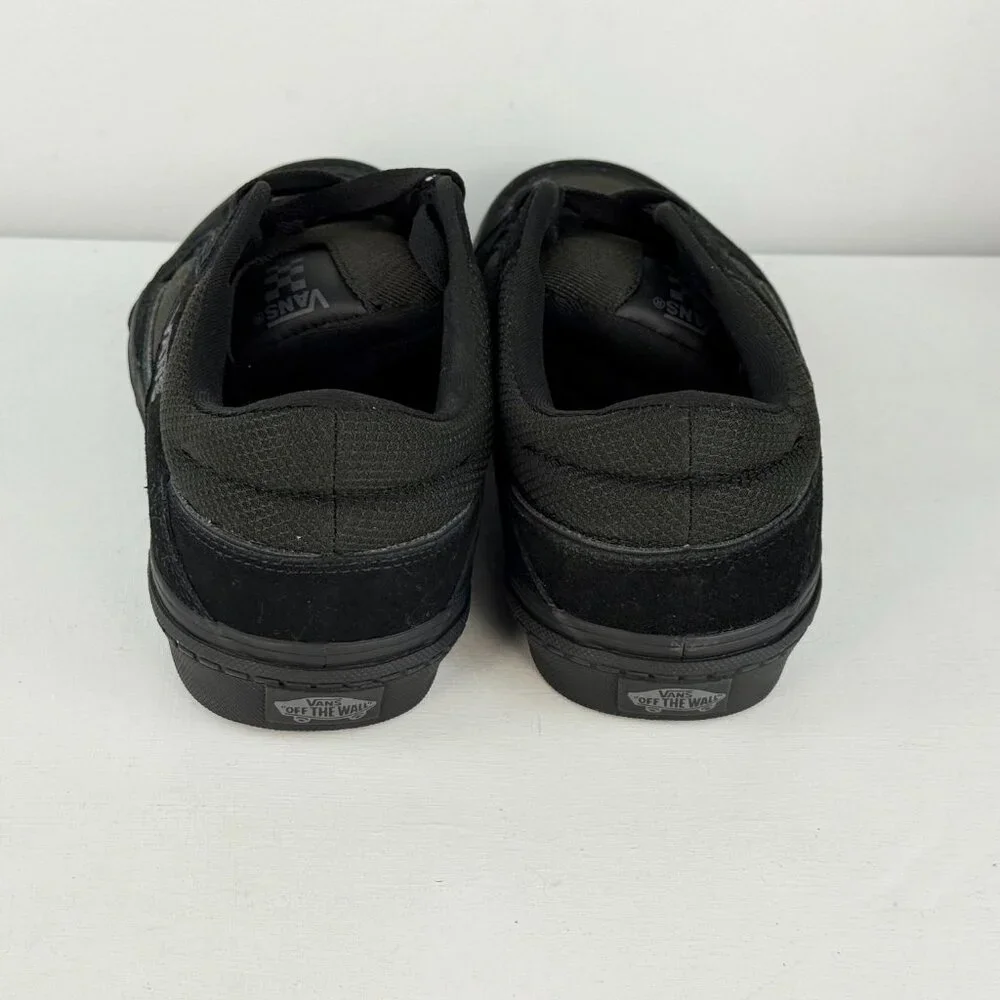 Men's 11 - VANS Chukka Push Suede Skate Shoes -Blackout - 507452